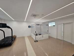 high-altitude-training-altitude-system-hypoxic-rooms-CAR-Murcia-b-Cat-athlete-performance-sports-science-altitude-training-Spain-hypoxic-technology-simulated-altitude